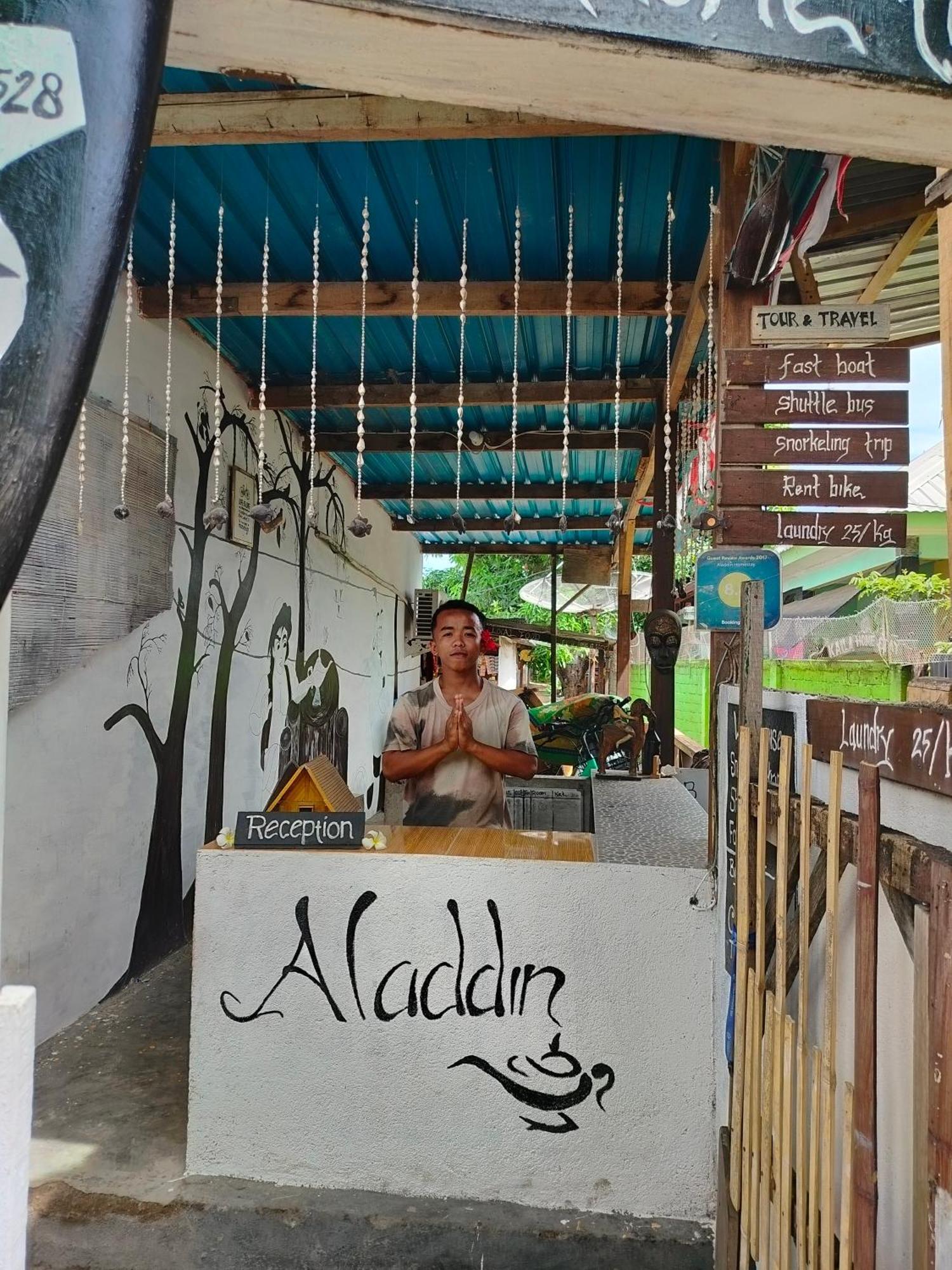 Aladdin Homestay غيلي آير المظهر الخارجي الصورة